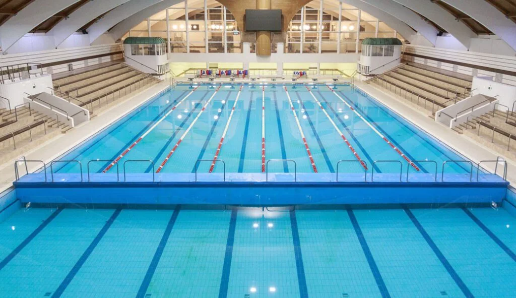 Catalunya ha decretado el pasado jueves 1 de febrero la emergencia por sequía en 200 municipios, incluida Barcelona 5 Piscina Deportiva Portada Aqua Rosa Gres 1024x591